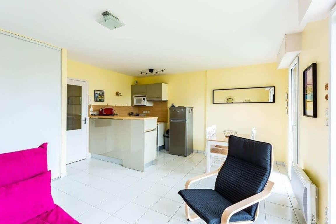 L'Opale - Joli Appartement Avec Jardin Et Garage Dinard Esterno foto